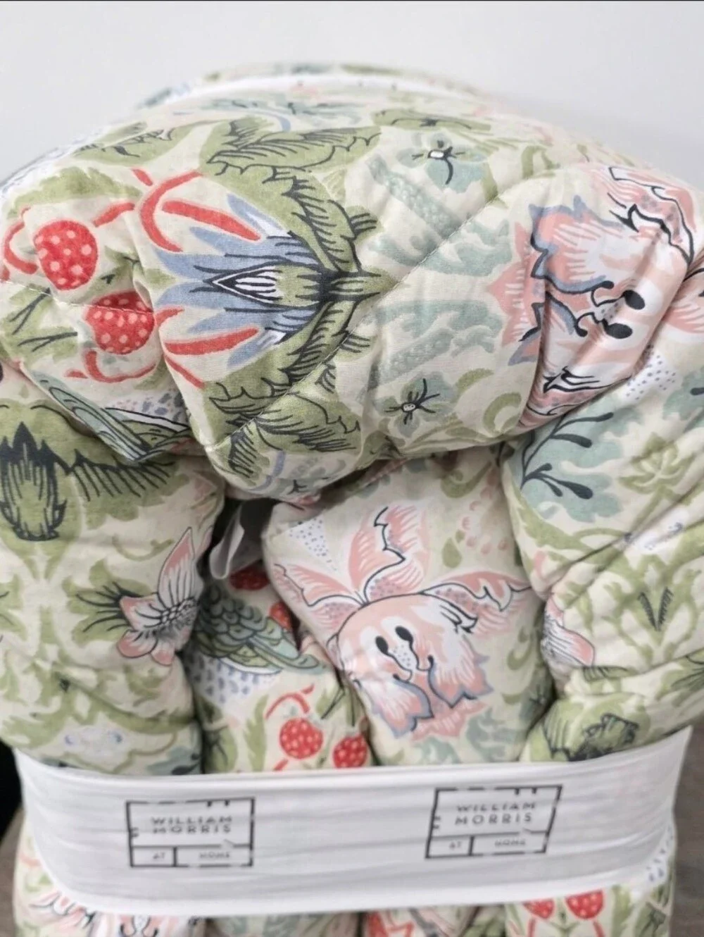 William Morris KING Strawberry Thief 3 Piece Comforter Set Designed in England
